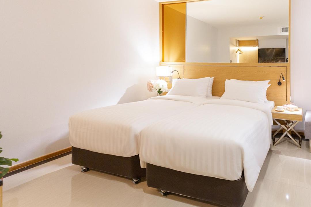 Fx Hotel Nana Бангкок Екстер'єр фото